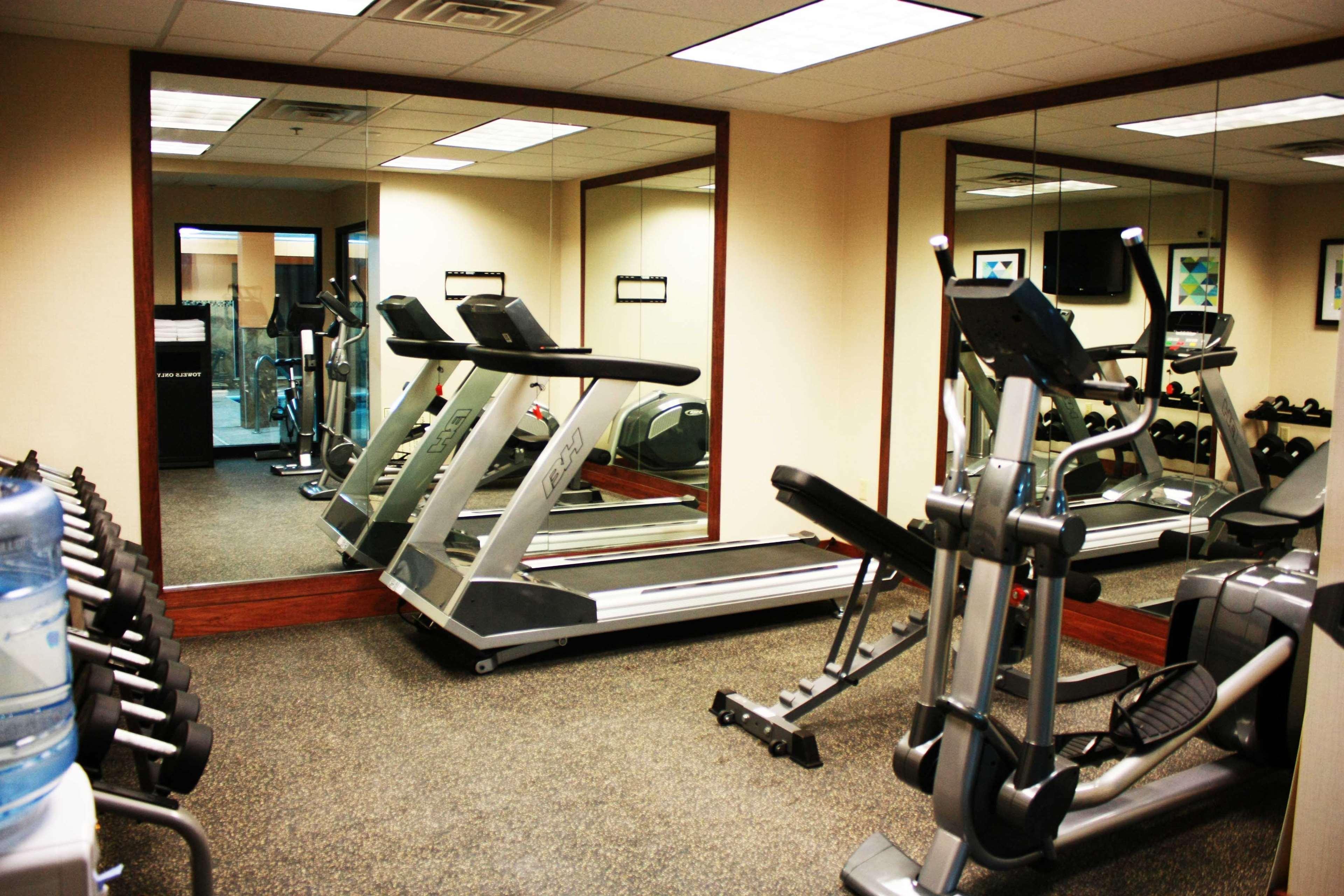 Comfort Inn & Suites Copley Akron Ανέσεις φωτογραφία