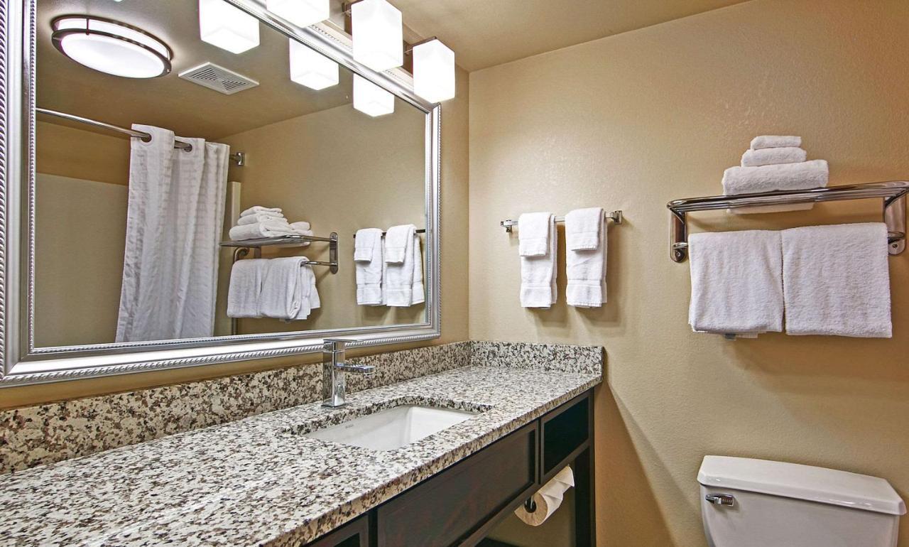Comfort Inn & Suites Copley Akron Εξωτερικό φωτογραφία