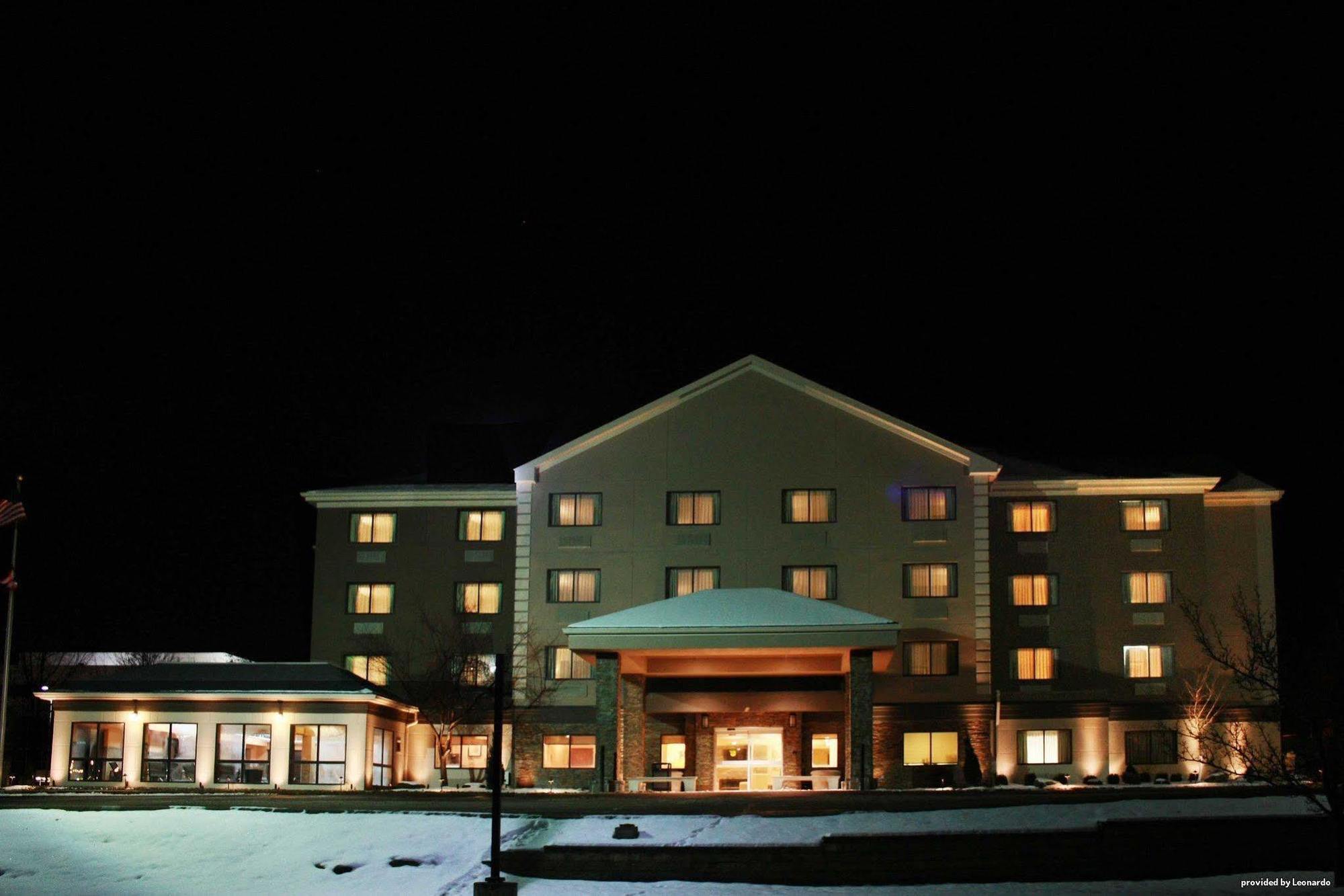 Comfort Inn & Suites Copley Akron Εξωτερικό φωτογραφία