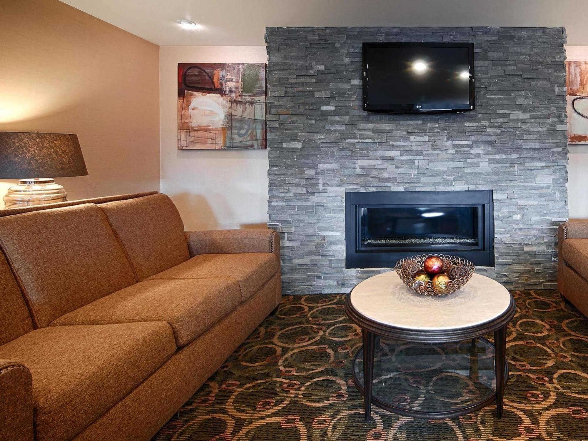 Comfort Inn & Suites Copley Akron Εξωτερικό φωτογραφία